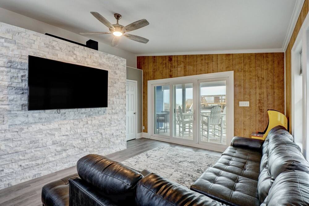 Photo of Livingroom in Ocean Ridge