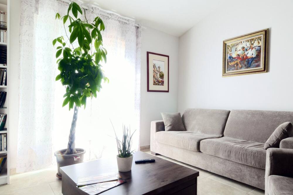 Photo of Livingroom in Manosque