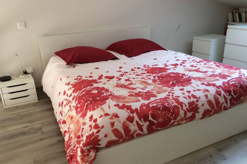 Photo of Bedroom in Manosque