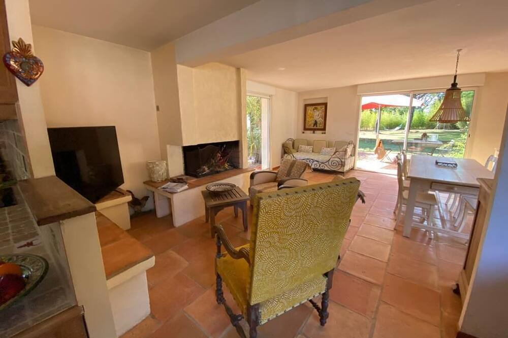 Photo of Kitchen in Valergues