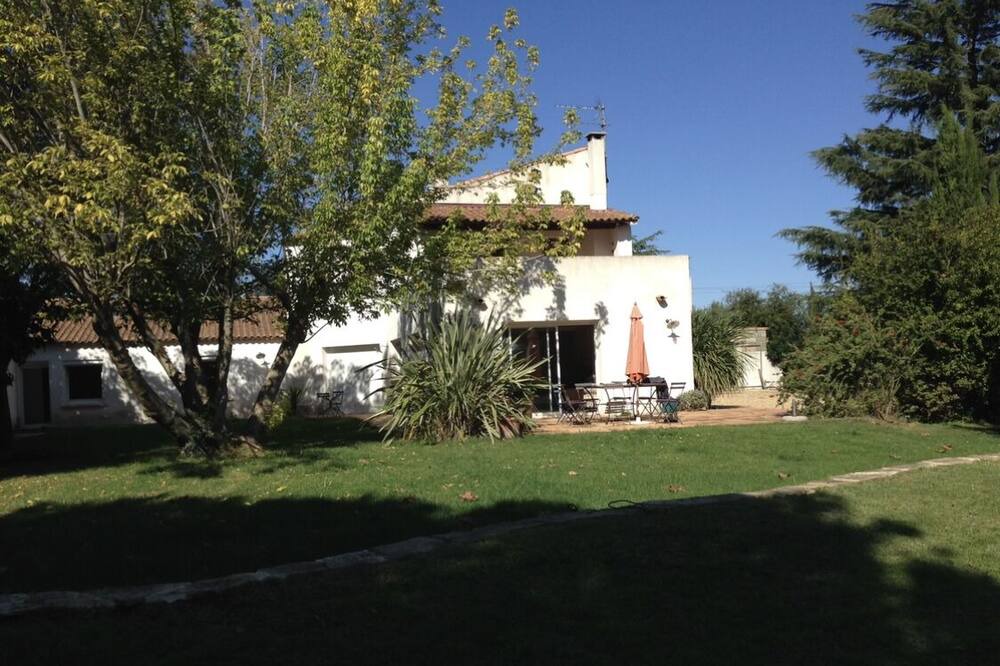 Photo of Outdoor in Valergues