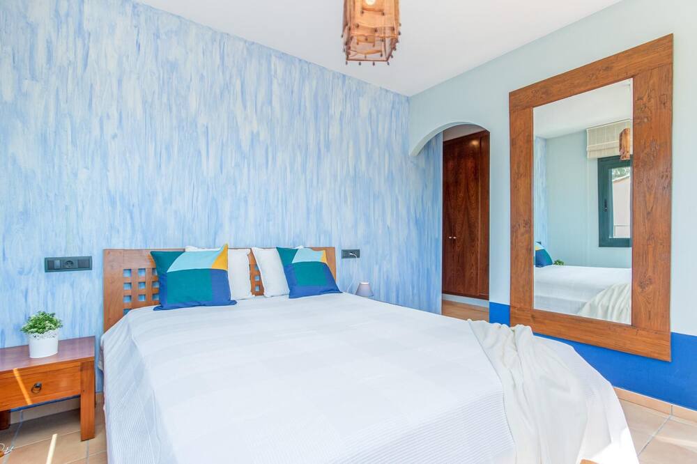 Photo of Bedroom in Sant Pere Pescador