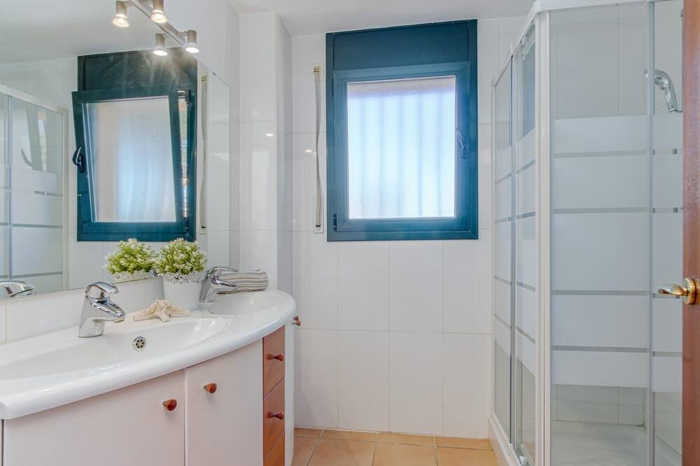Photo of Bathroom in Sant Pere Pescador