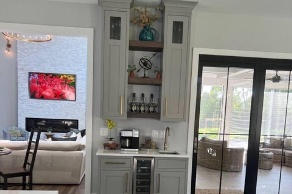 Photo of Kitchen in Aquebogue