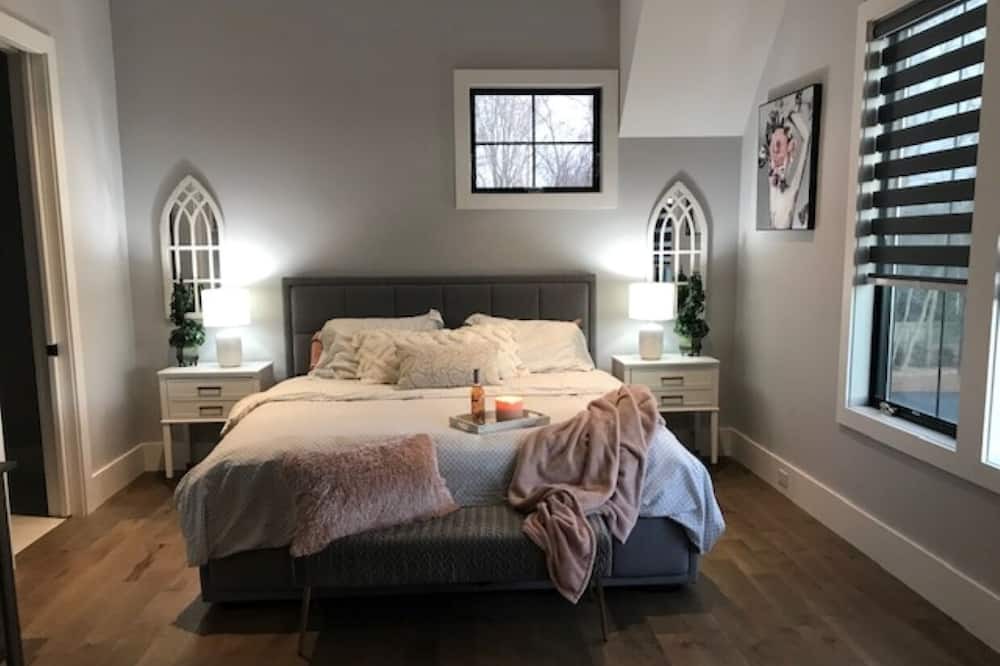 Photo of Others in Aquebogue