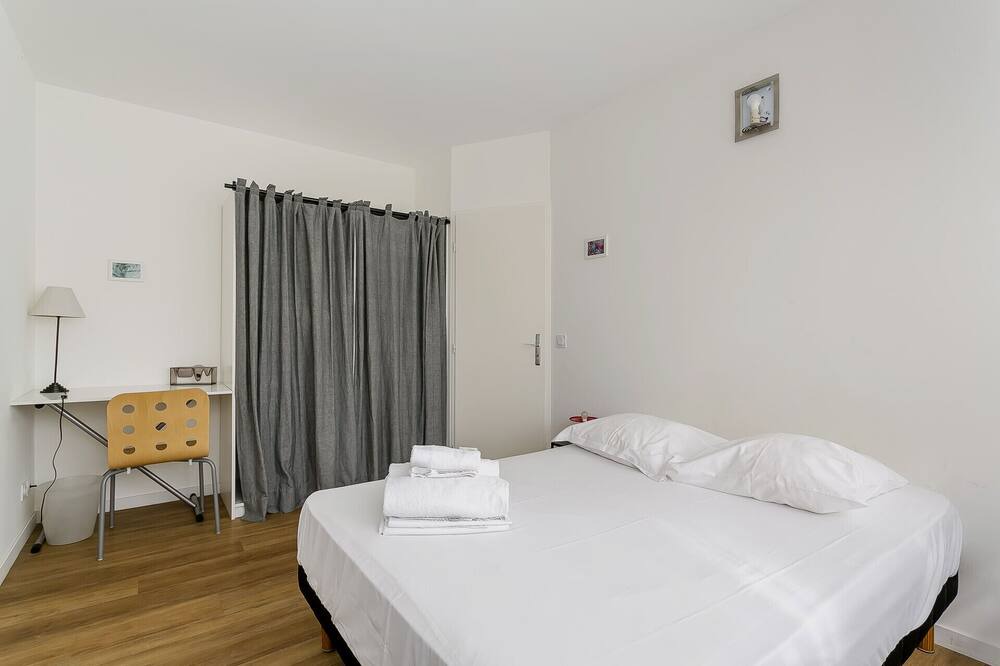 Photo of Bedroom in La Guillotiere