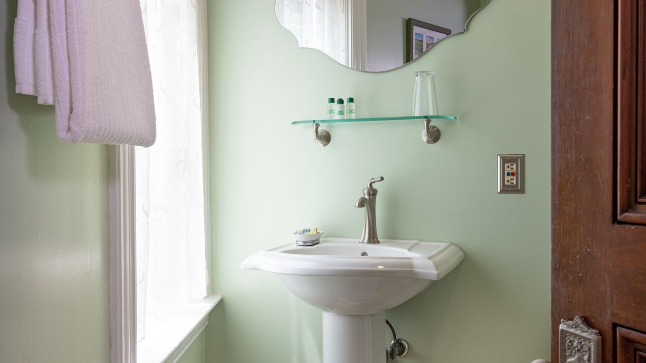 Photo of Bathroom in Jericho