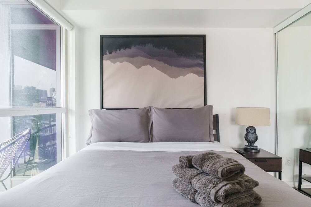 Photo of Bedroom in King West Village