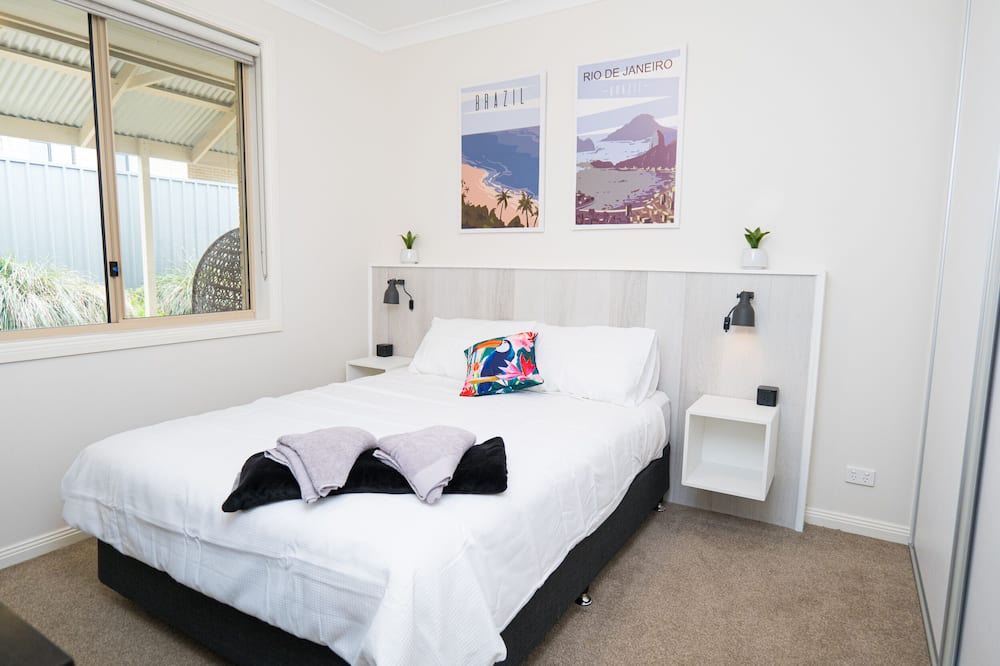 Photo of Bedroom in Littlehampton