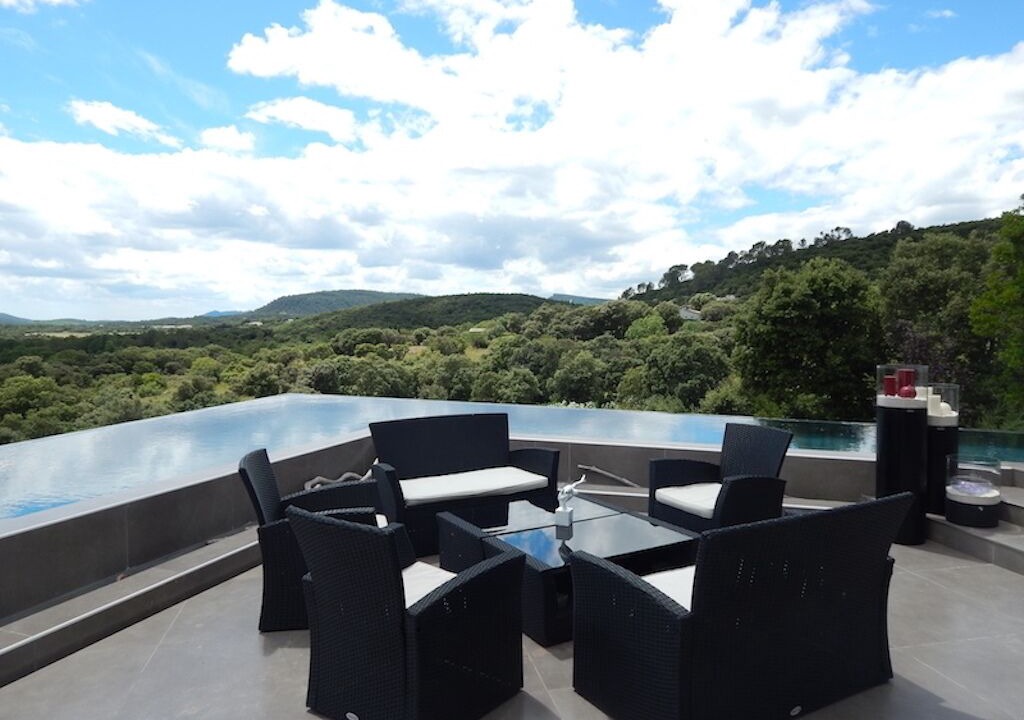 Photo of Outdoor in Corconne