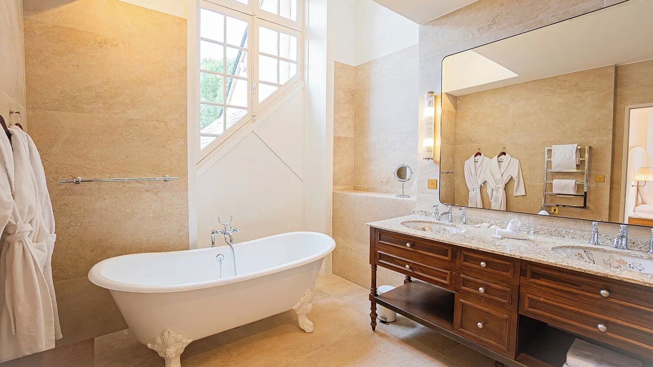 Photo of Bathroom in Briollay