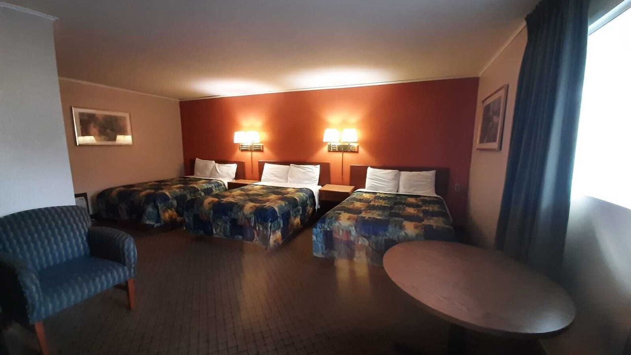 Photo of Bedroom in Hannibal