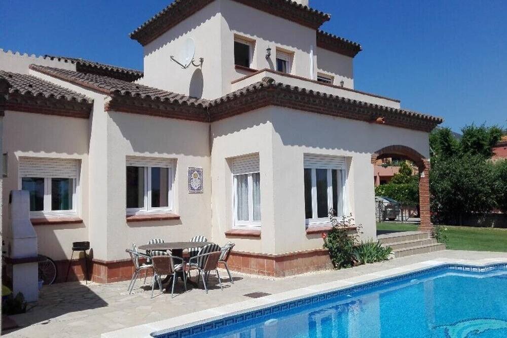 Photo of Outdoor in Bonmont Terres Noves