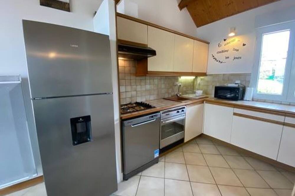 Photo of Kitchen in Salles-Curan