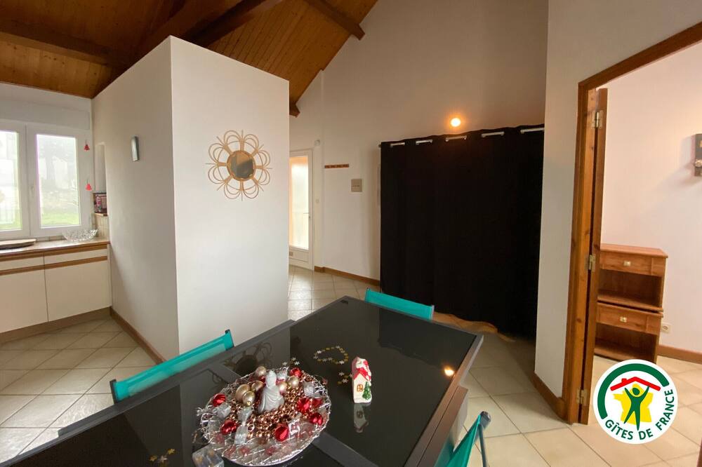 Photo of Bedroom in Salles-Curan