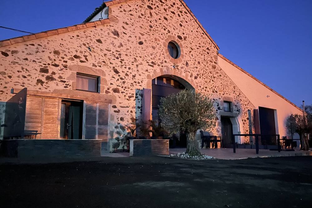 Photo of Outdoor in Saint-Macaire-en-Mauges