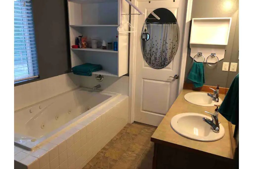 Photo of Others in Grapeview