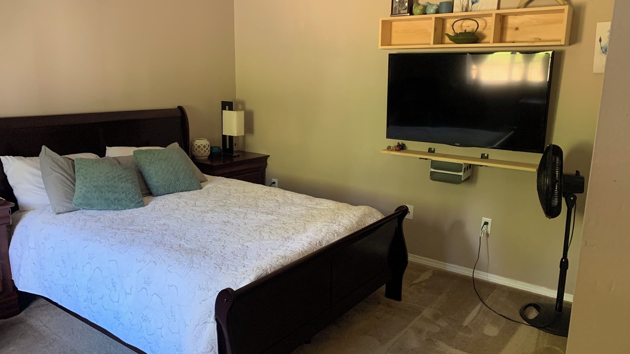 Photo of Others in Grapeview