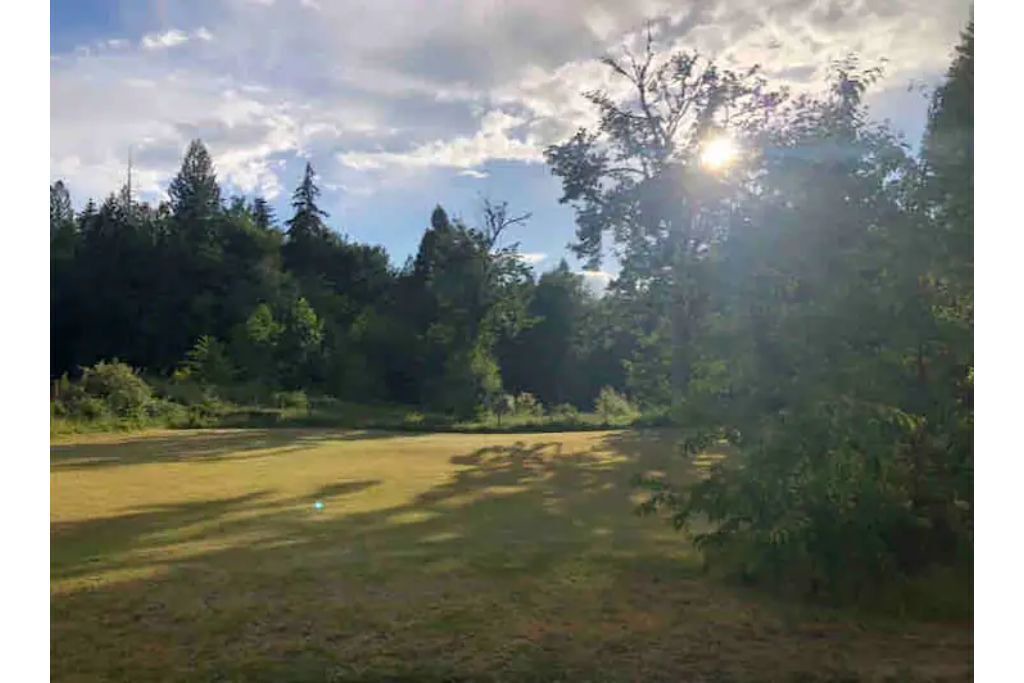 Photo of Others in Grapeview