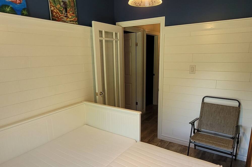 Photo of Bedroom in Victoria Road