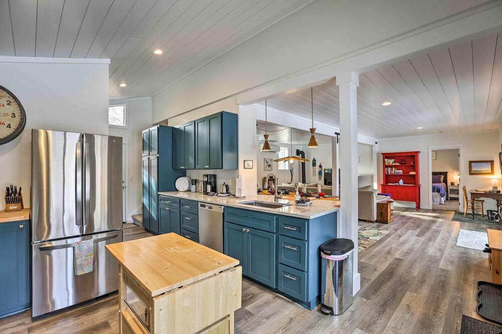 Photo of Kitchen in Bend