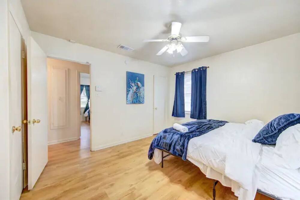 Photo of Bedroom in Beaumont