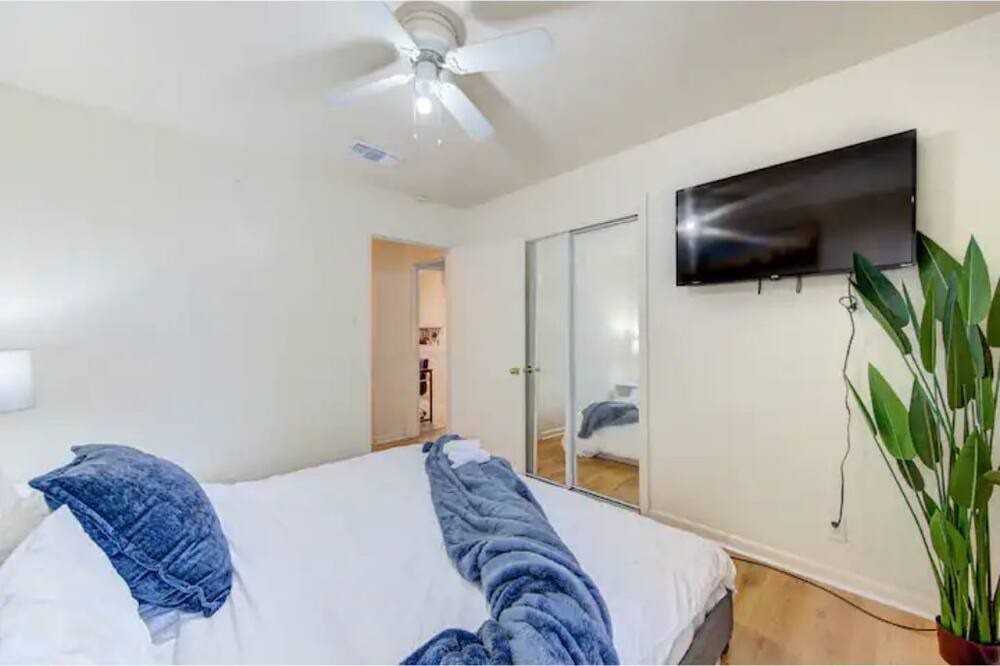 Photo of Bedroom in Beaumont