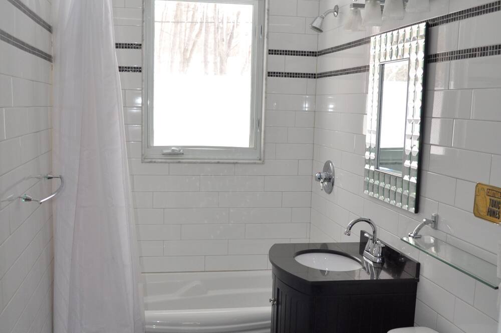 Photo of Bathroom in Hull