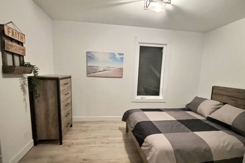 Photo of Bedroom in Chateau-Richer