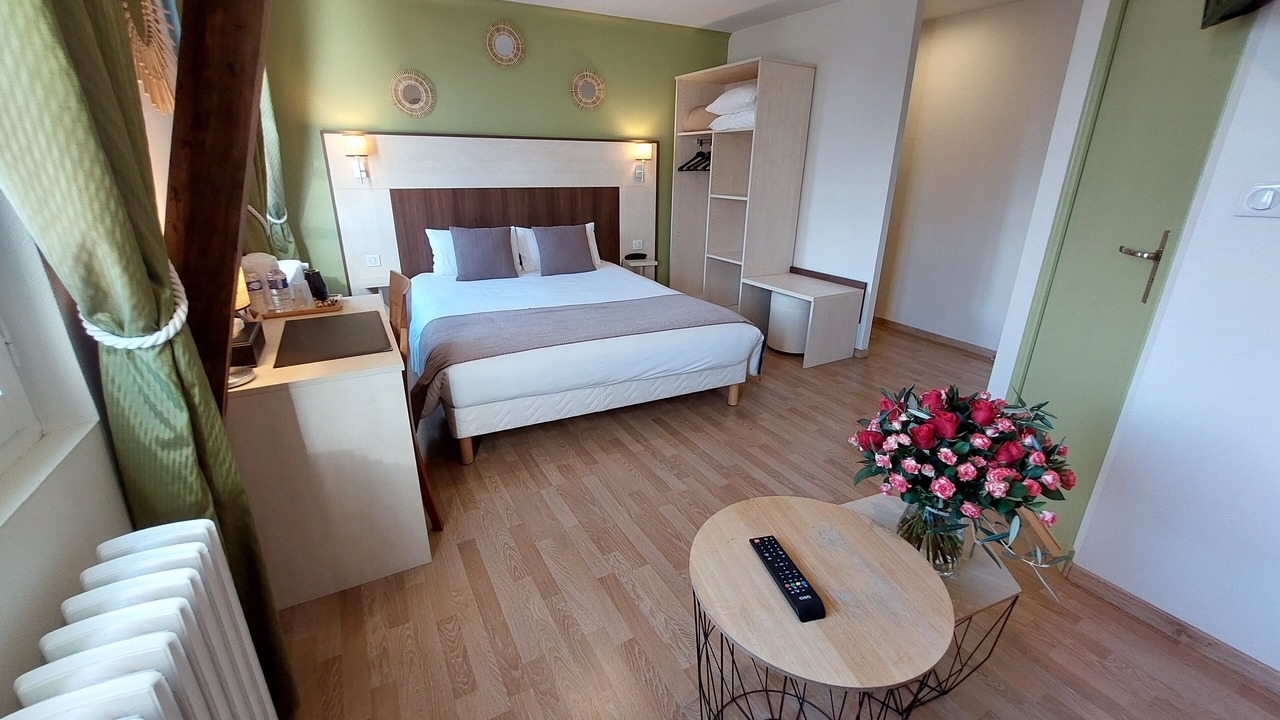Photo of Bedroom in Les Rosiers-sur-Loire