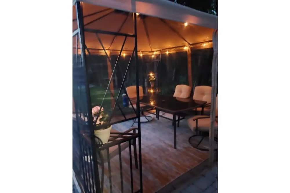 Photo of Others in Galeville