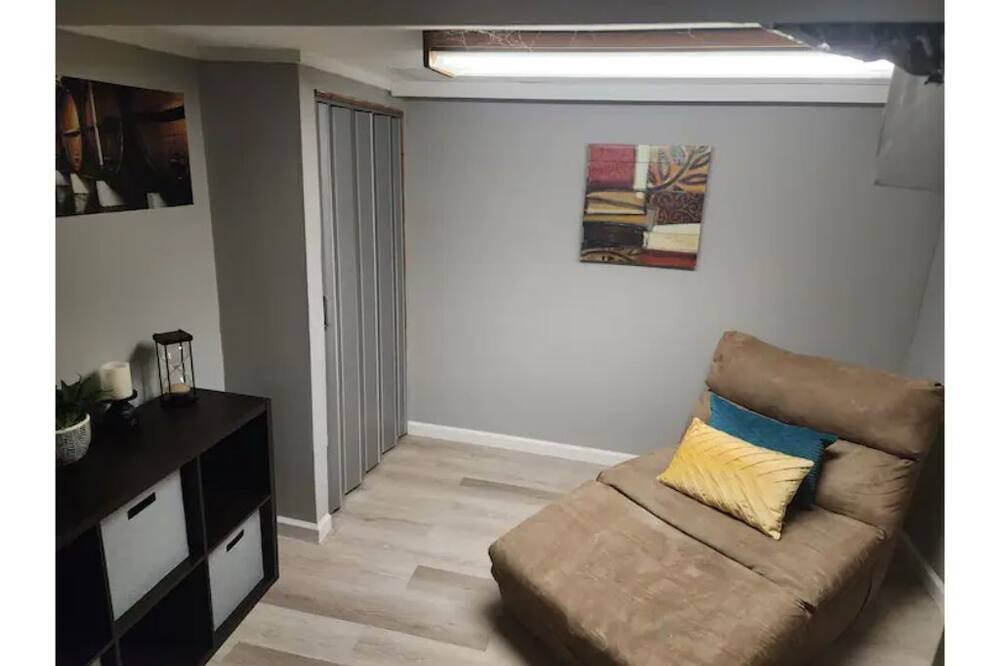 Photo of Others in Galeville