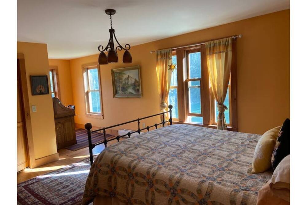 Photo of Bedroom in Marshfield