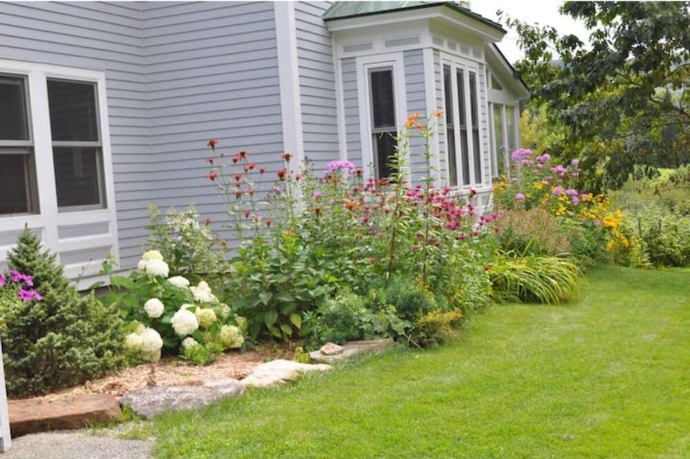 Photo of Outdoor in Marshfield