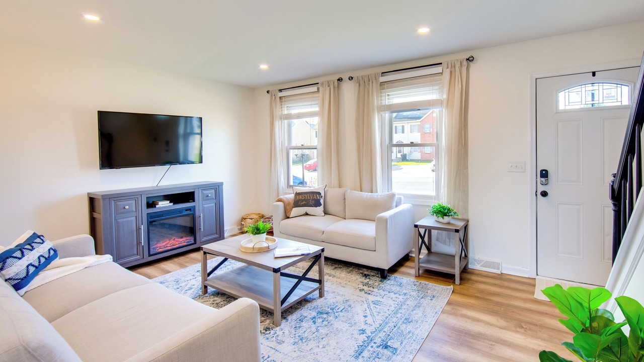 Photo of Livingroom in Ephrata