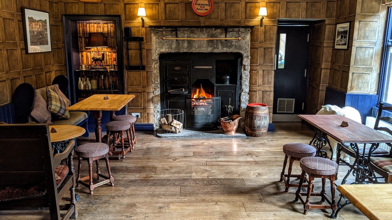 Photo of Others in Gayle