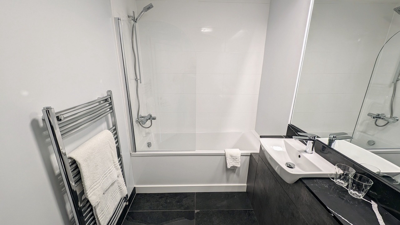 Photo of Bathroom in Gayle