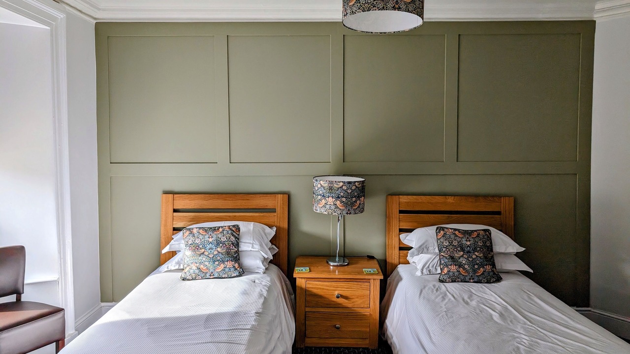 Photo of Bedroom in Gayle