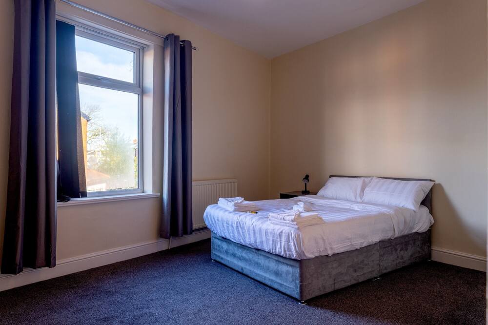 Photo of Bedroom in Openshaw