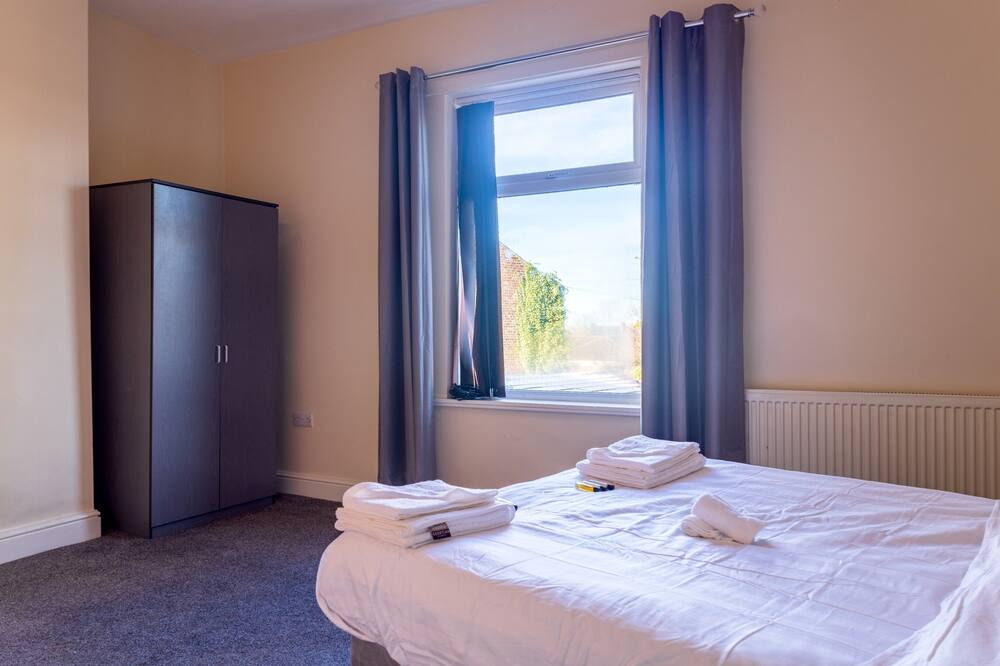 Photo of Bedroom in Openshaw