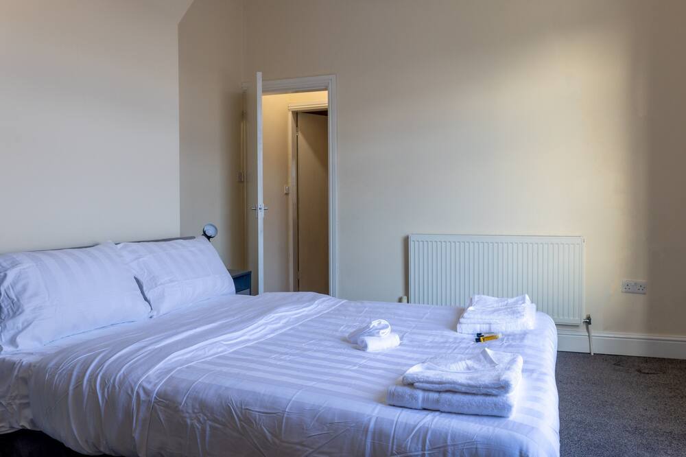 Photo of Bedroom in Openshaw