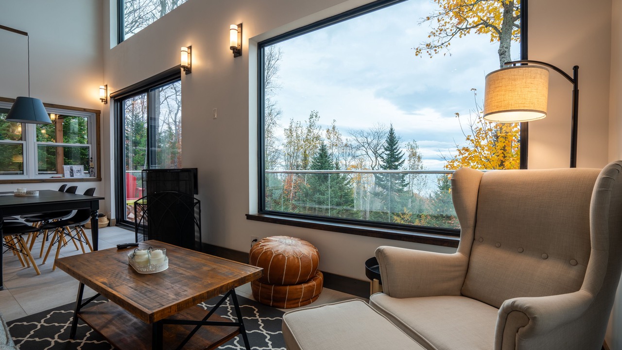 Photo of Livingroom in Petite-Riviere-Saint-Francois