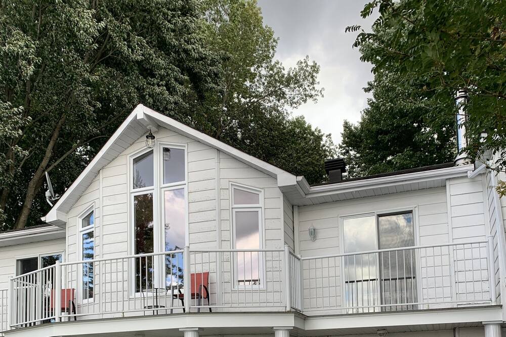 Photo of Outdoor in Saint-Andre-d'Argenteuil