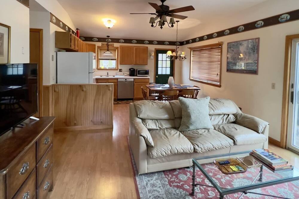 Photo of Livingroom in Copake