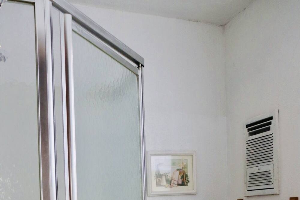 Photo of Bathroom in Kingsville
