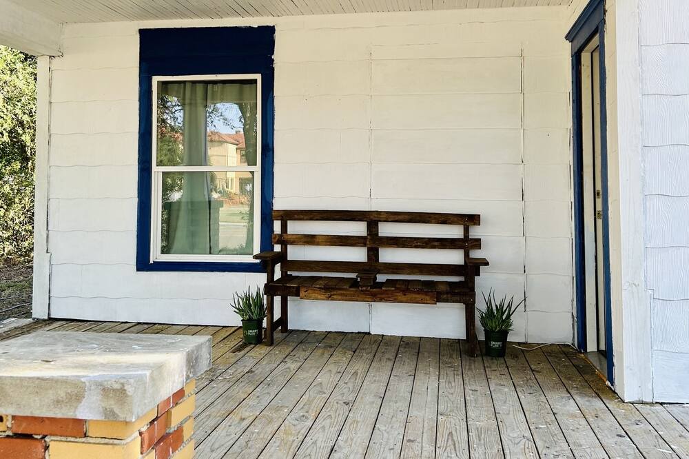 Photo of Patio Balcony in Kingsville