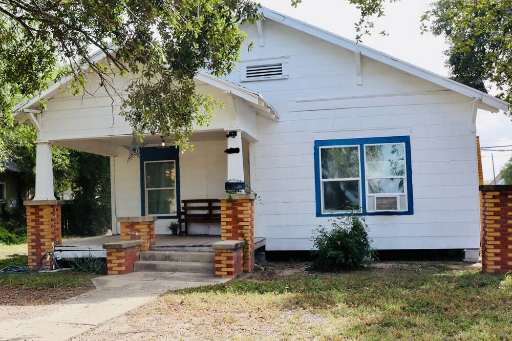 Photo of Outdoor in Kingsville