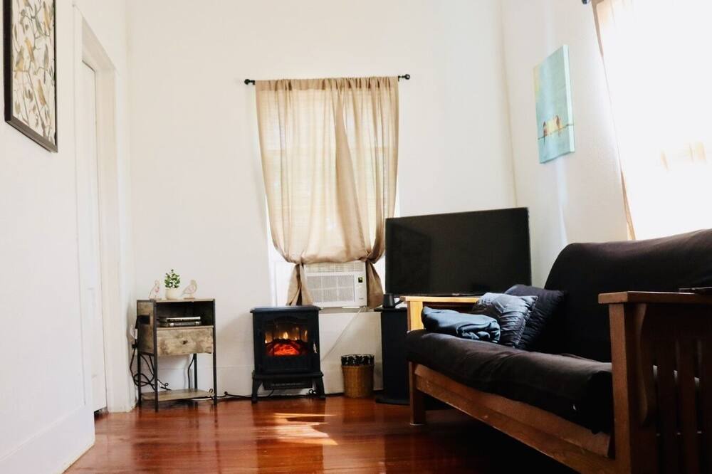 Photo of Livingroom in Kingsville