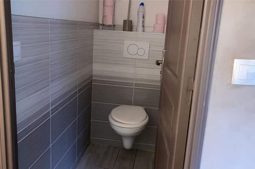 Photo of Bathroom in Up 1.5 Saint-Ferreol