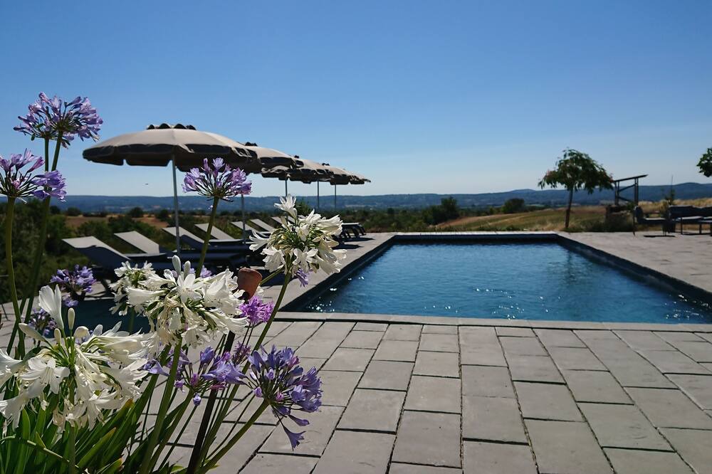 Photo of Outdoor in Saint-Sauveur-de-Cruzieres